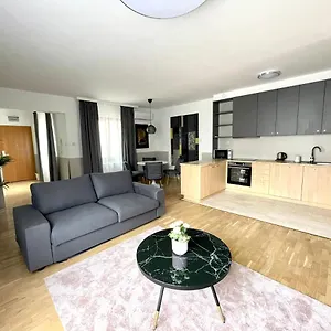 https://k9-b-5-8-apartment-budapest.inbudapesthotels.com